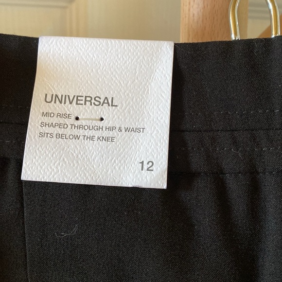 Black Capris - Picture 6 of 10